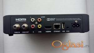 Cisco D3 PDS 2100 Tv Box potpuno ispravan  tv box  prodaje se bez daljinskog i strujnog  kabla. Ukoliko zelite saljemo vam sliku kako radi. Moguca za zamena.